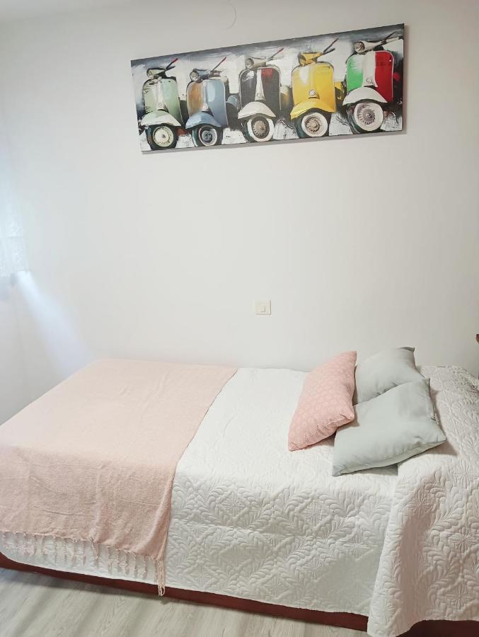 Apartamento Ria Navia Luaran gambar